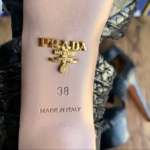 Prada Python Leather Platform Heels - Picture 15 of 16
